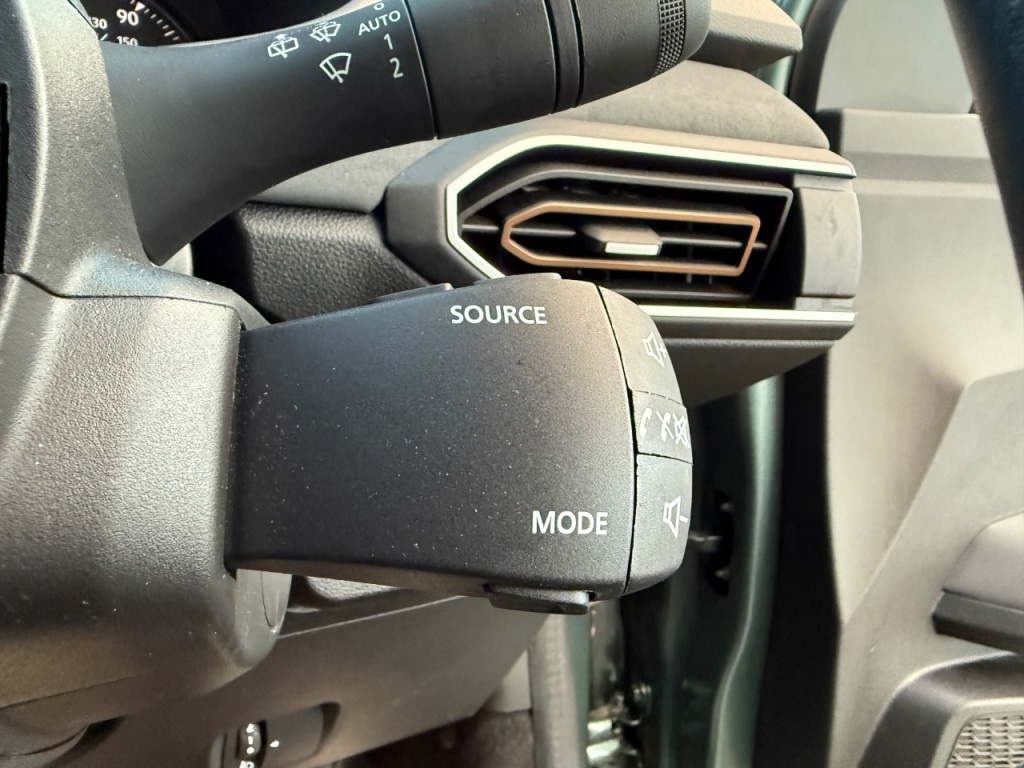 Used Dacia Jogger 2023 for sale - 76972876: Photo 26