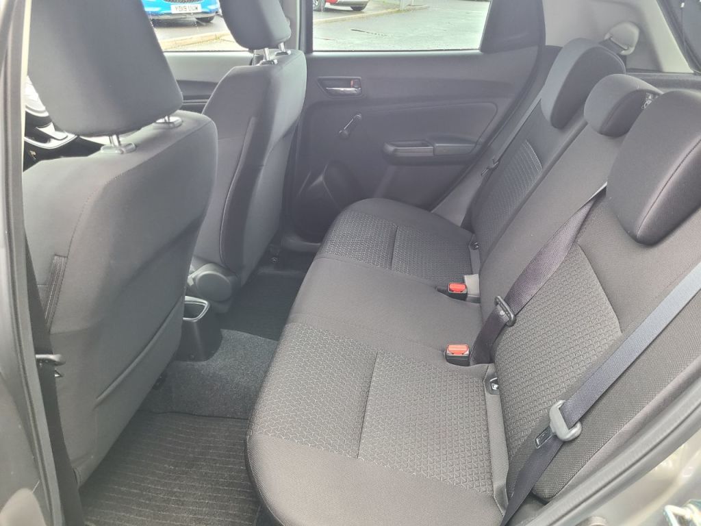 Used Suzuki Swift 2023 for sale - 77541820: Photo 7