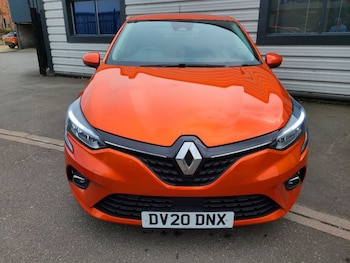 Used Renault Clio 2020 for sale - 76154095: Photo