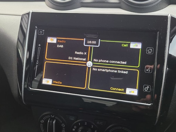 Used Suzuki Swift 2020 for sale - 76312836: Photo 17
