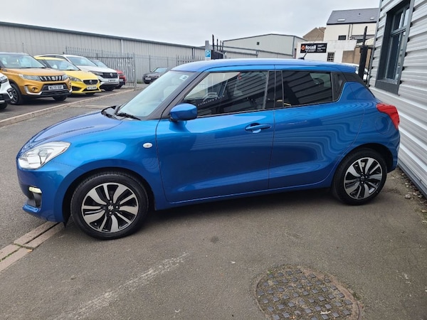 Used Suzuki Swift 2020 for sale - 76312836: Photo 4