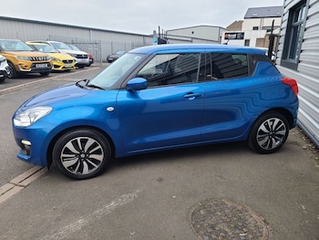 Used Suzuki Swift 2020 for sale - 76312836: Photo 4