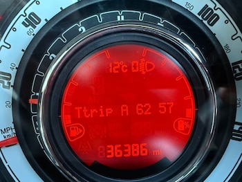 Used Fiat 500 2023 for sale - 78357707: Photo