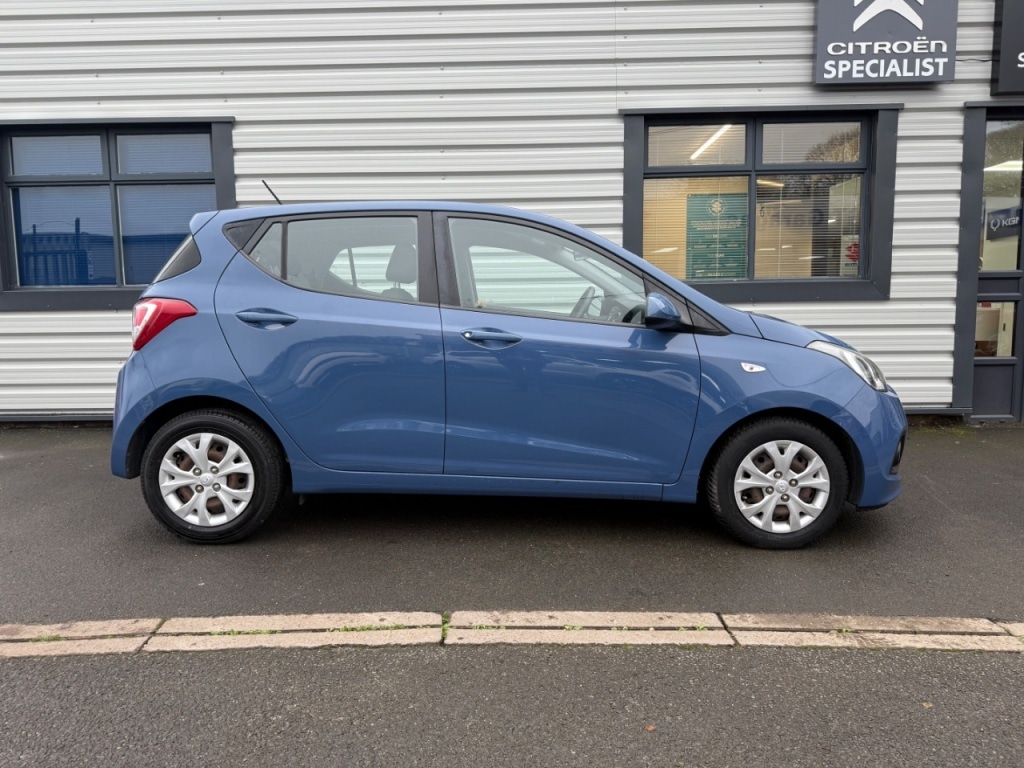 Used Hyundai i10 2015 for sale - 76581491: Photo 2