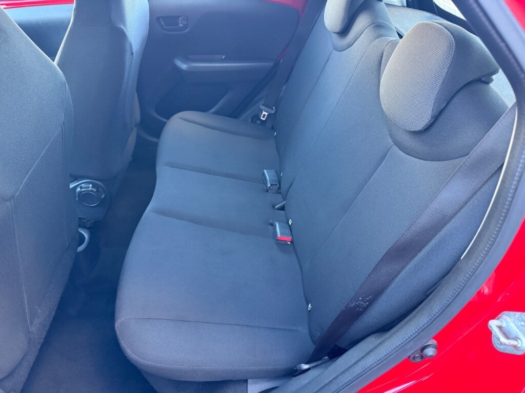 Used Toyota AYGO 2018 for sale - 76385564: Photo 17