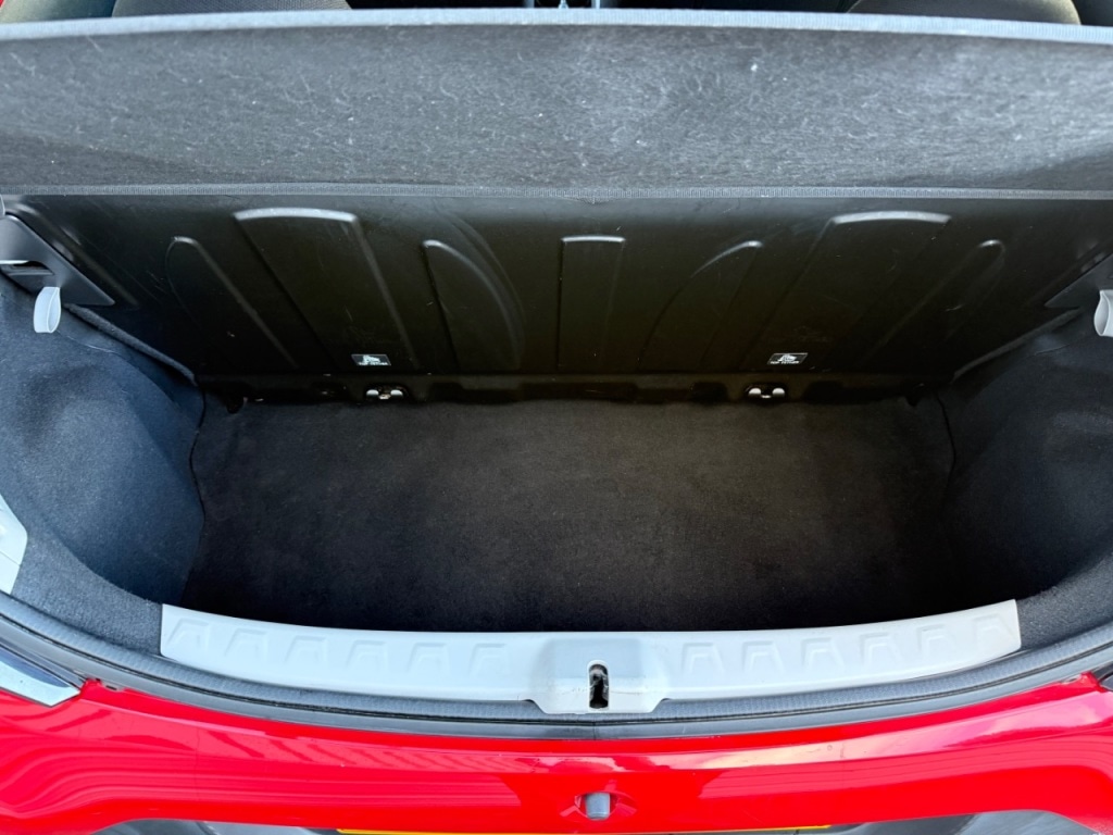 Used Toyota AYGO 2018 for sale - 76385564: Photo 18