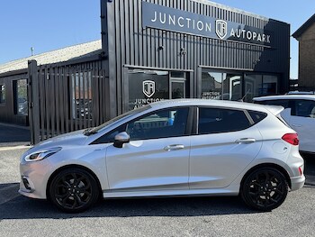 Used Ford Fiesta 2020 for sale - 77720605: Photo