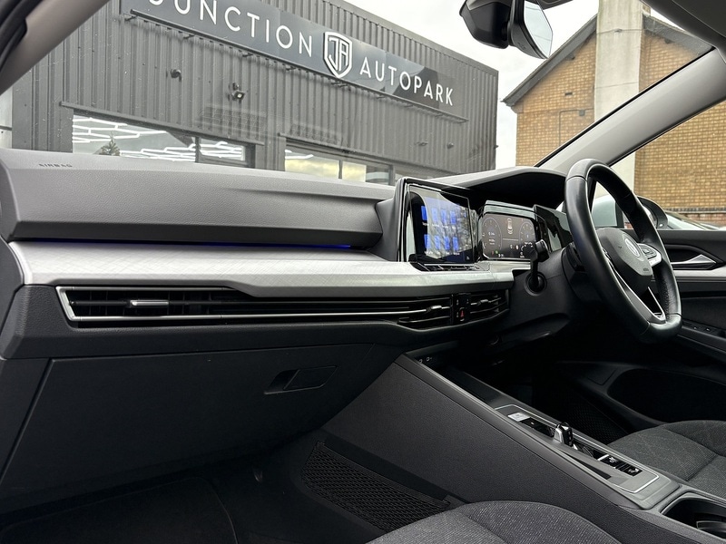 Used Volkswagen Golf 2023 for sale - 77384801: Photo 28