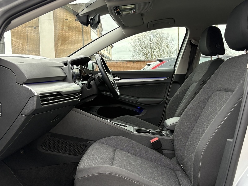 Used Volkswagen Golf 2023 for sale - 77384801: Photo 30