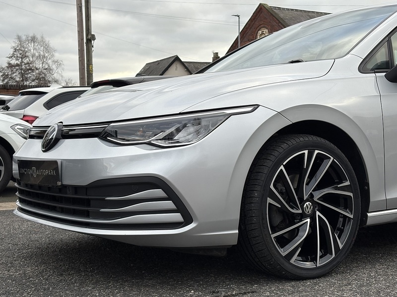 Used Volkswagen Golf 2023 for sale - 77384801: Photo 59