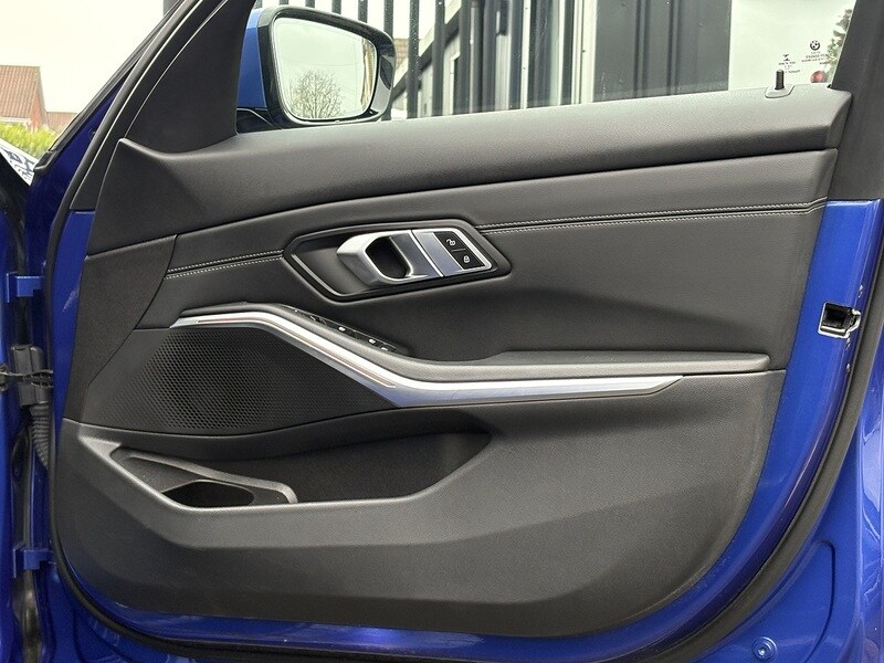 Used BMW 3 Series 2021 for sale - 77384784: Photo 43