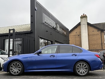 Used BMW 3 Series 2021 for sale - 77384784: Photo