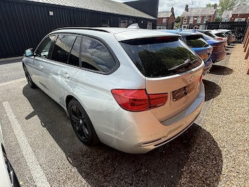 Used BMW 3 Series 2018 for sale - 78673249: Photo