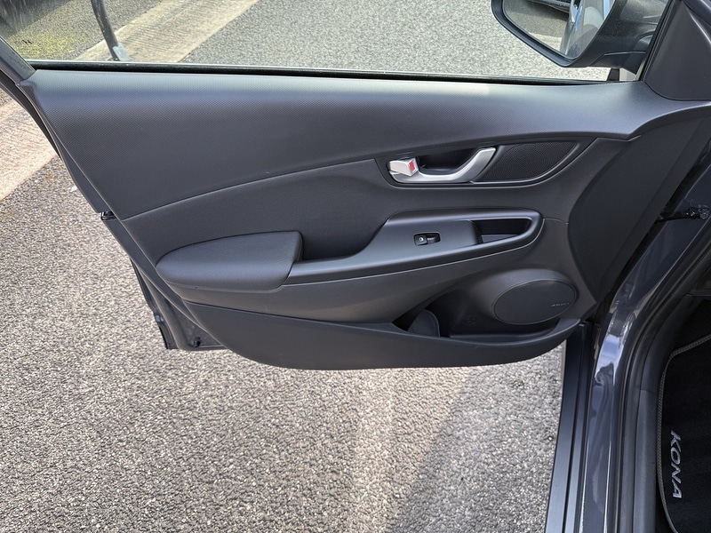 Used Hyundai KONA for sale - 77963616: Photo 43