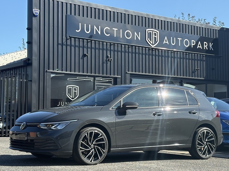 Used Volkswagen Golf 2021 for sale - 77384685: Photo 2