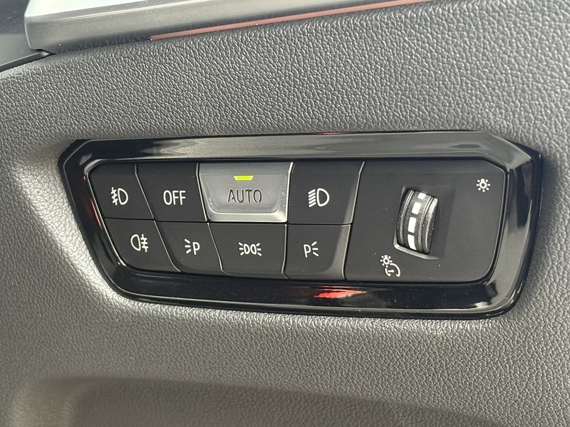 Used BMW 3 Series 2021 for sale - 77384750: Photo 44