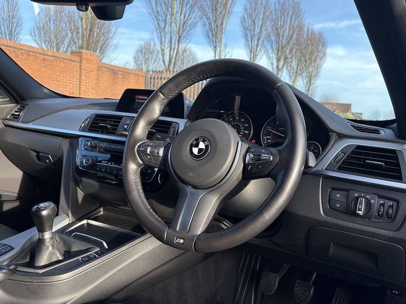 Used BMW 3 Series 2018 for sale - 77384710: Photo 14