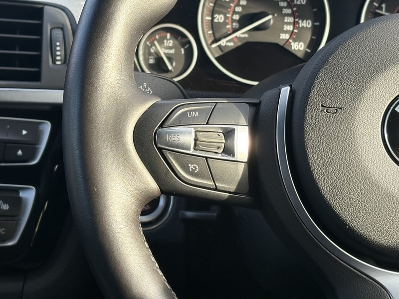 Used BMW 3 Series 2018 for sale - 77384710: Photo 21