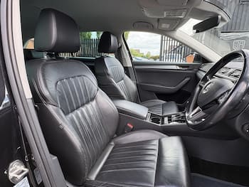 Used Skoda Superb 2017 for sale - 79749828: Photo