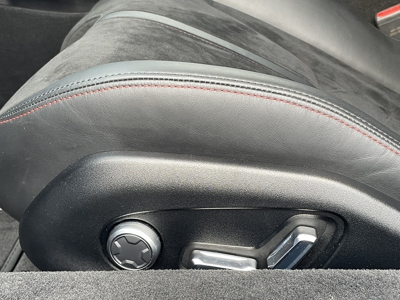 Used Lotus Emira 2023 for sale - 77655760: Photo 26