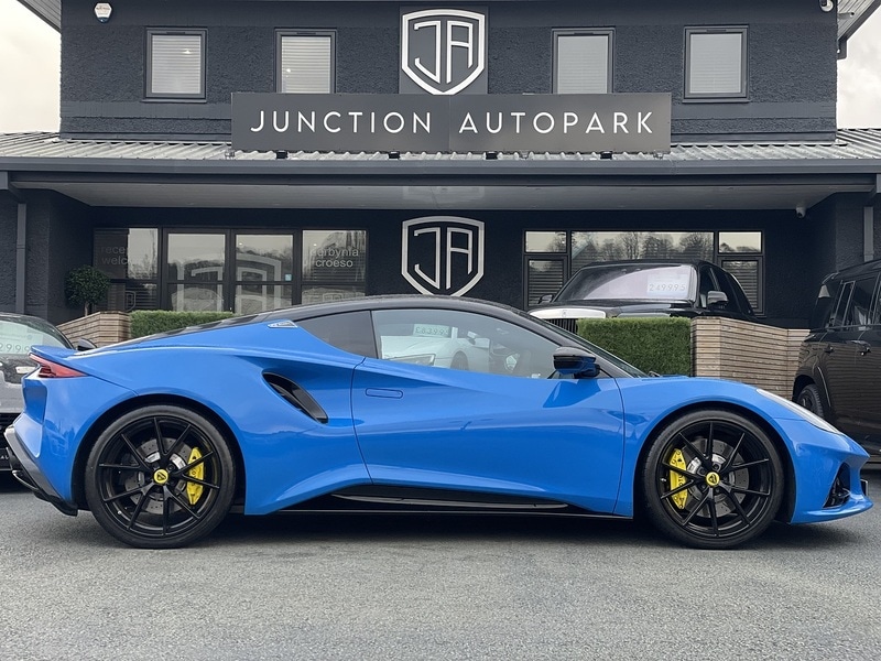 Used Lotus Emira 2023 for sale - 77655760: Photo 5