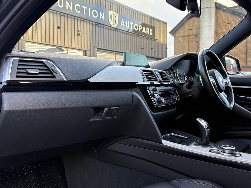 Used BMW 3 Series 2018 for sale - 77384706: Photo 26