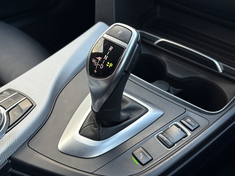 Used BMW 3 Series 2018 for sale - 77384706: Photo 39