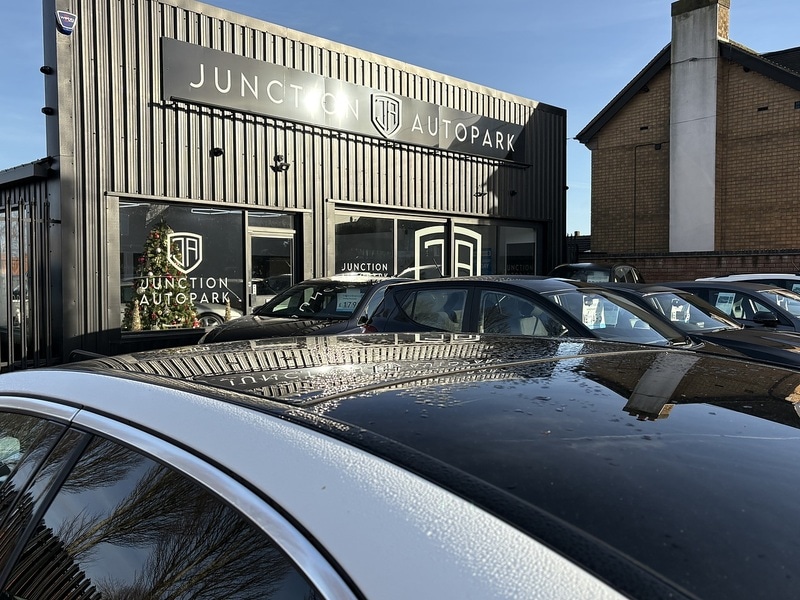 Used Mercedes-Benz C Class 2014 for sale - 77384692: Photo 11