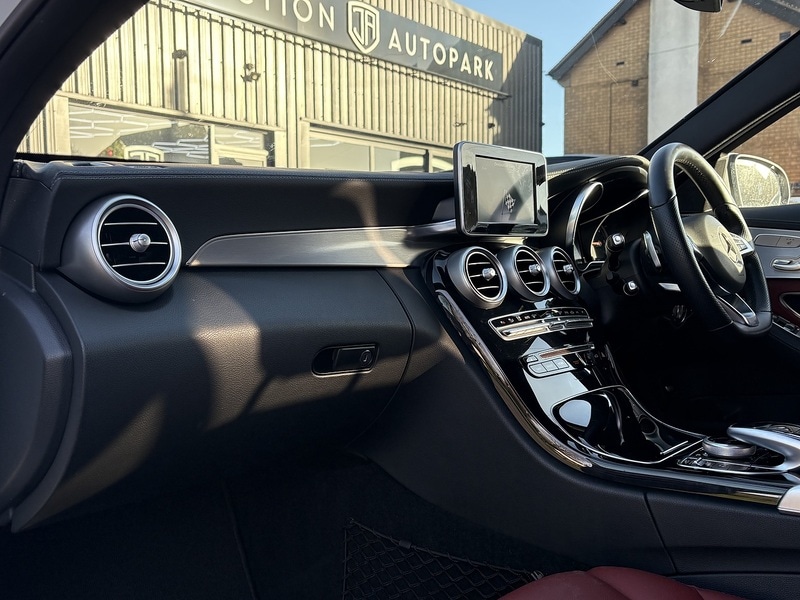 Used Mercedes-Benz C Class 2014 for sale - 77384692: Photo 32