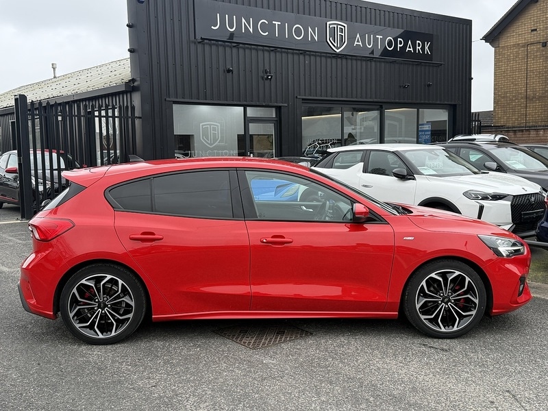 Used Ford Focus 2021 for sale - 77846497: Photo 5