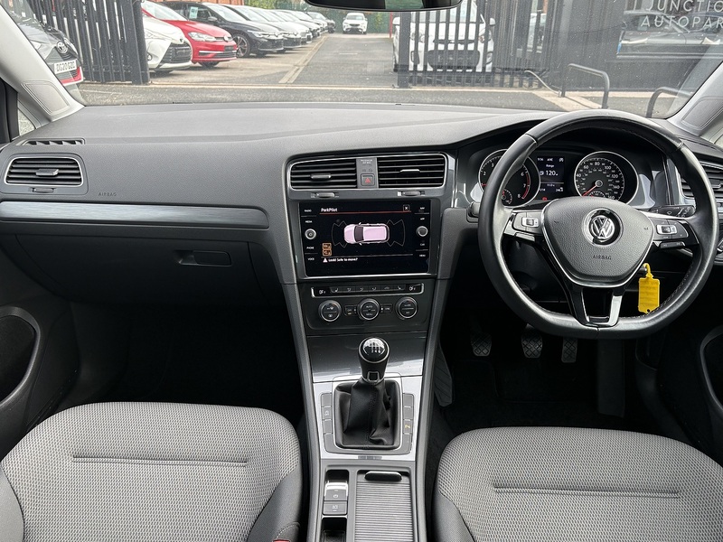 Used Volkswagen Golf 2019 for sale - 77384700: Photo 18