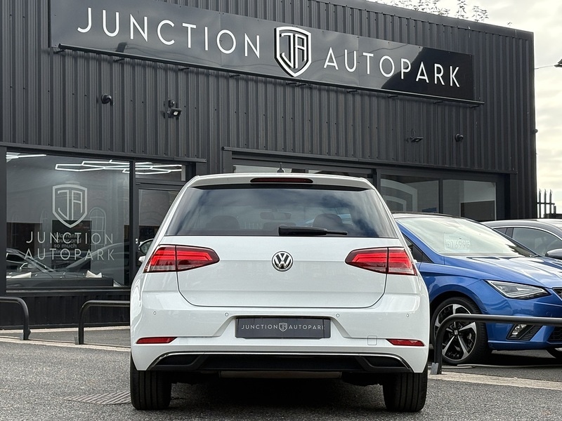 Used Volkswagen Golf 2019 for sale - 77384700: Photo 8