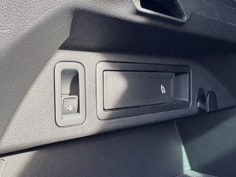 Used Volkswagen Tiguan 2018 for sale - 77384708: Photo 58