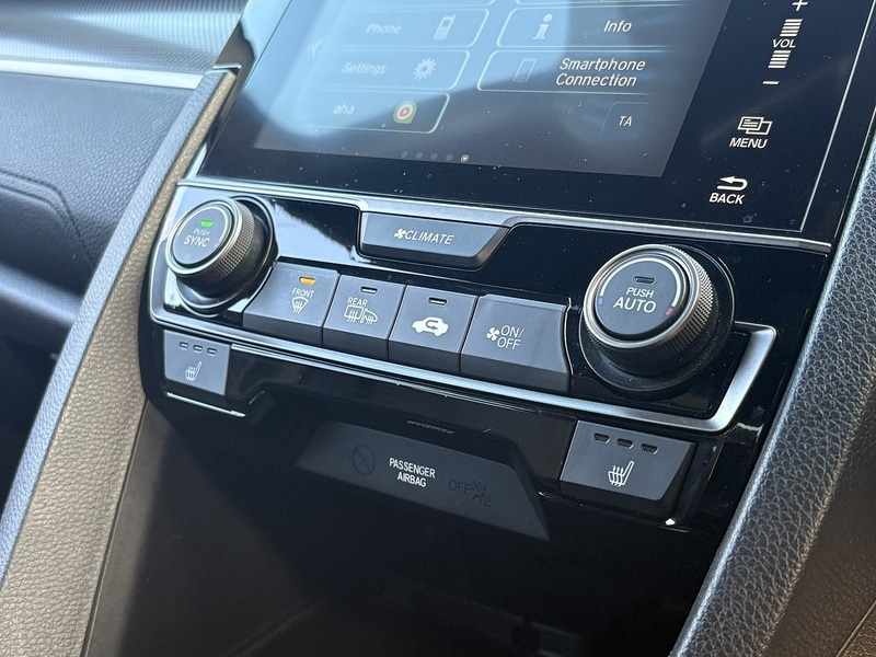 Used Honda Civic 2018 for sale - 77384795: Photo 39