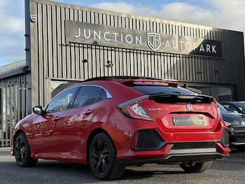 Used Honda Civic 2018 for sale - 77384795: Photo