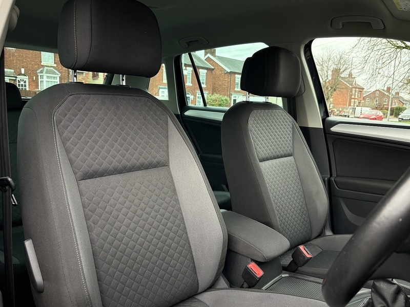 Used Volkswagen Tiguan 2018 for sale - 77384705: Photo 14