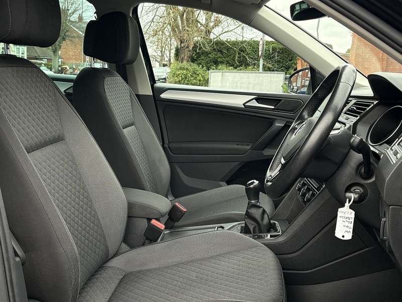 Used Volkswagen Tiguan 2018 for sale - 77384705: Photo 15