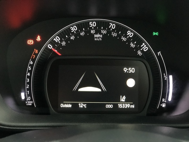 Used Toyota Aygo X 2023 for sale - 77384797: Photo 25