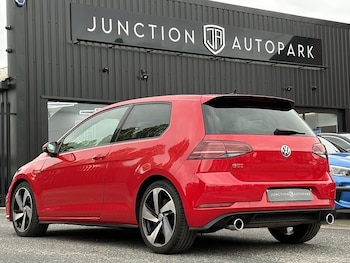 Used Volkswagen Golf 2019 for sale - 78242030: Photo