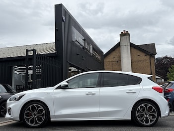 Used Ford Focus 2019 for sale - 78557935: Photo