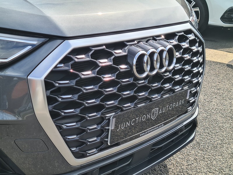 Used Audi Q3 2023 for sale - 77384743: Photo 76