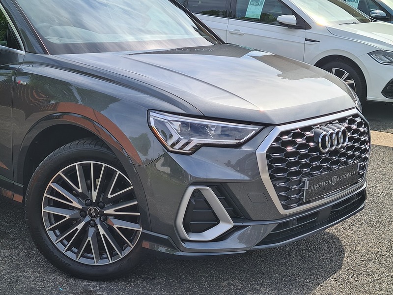 Used Audi Q3 2023 for sale - 77384743: Photo 77