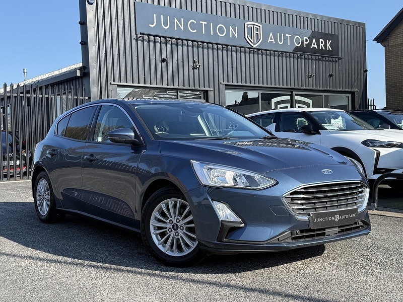 Used Ford Focus 2018 for sale - 77622042: Photo 1