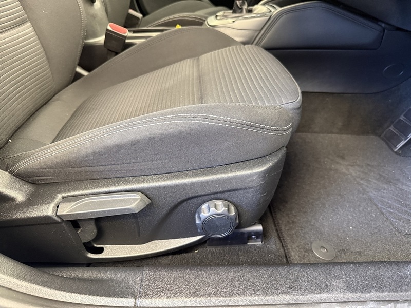 Used Ford Focus 2018 for sale - 77622042: Photo 11