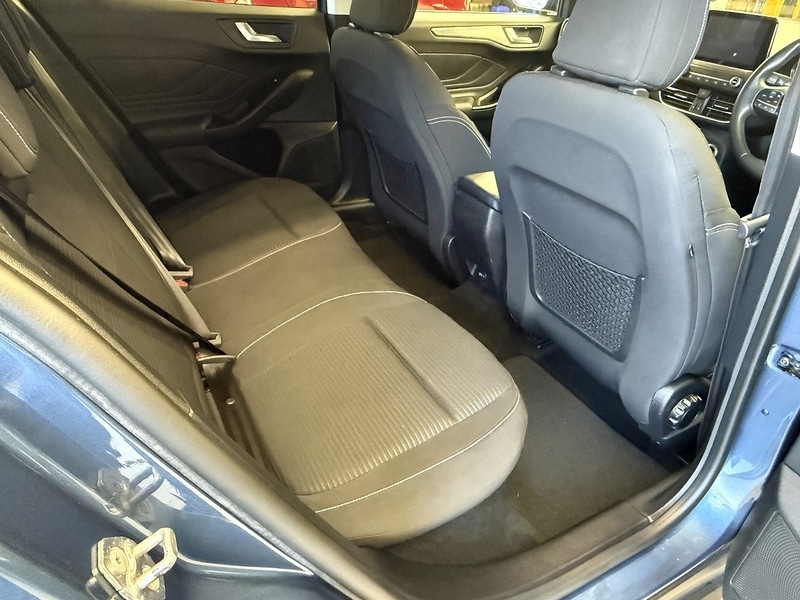 Used Ford Focus 2018 for sale - 77622042: Photo 13