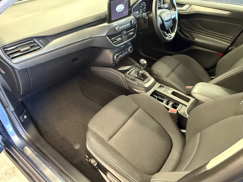 Used Ford Focus 2018 for sale - 77622042: Photo 17