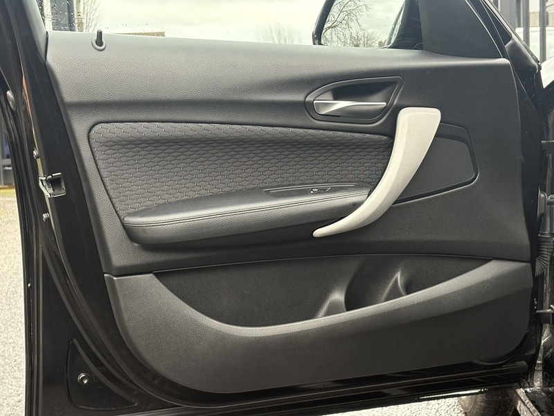 Used BMW 1 Series 2018 for sale - 77384812: Photo 44