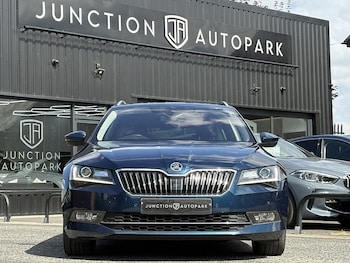 Used Skoda Superb 2017 for sale - 79370082: Photo