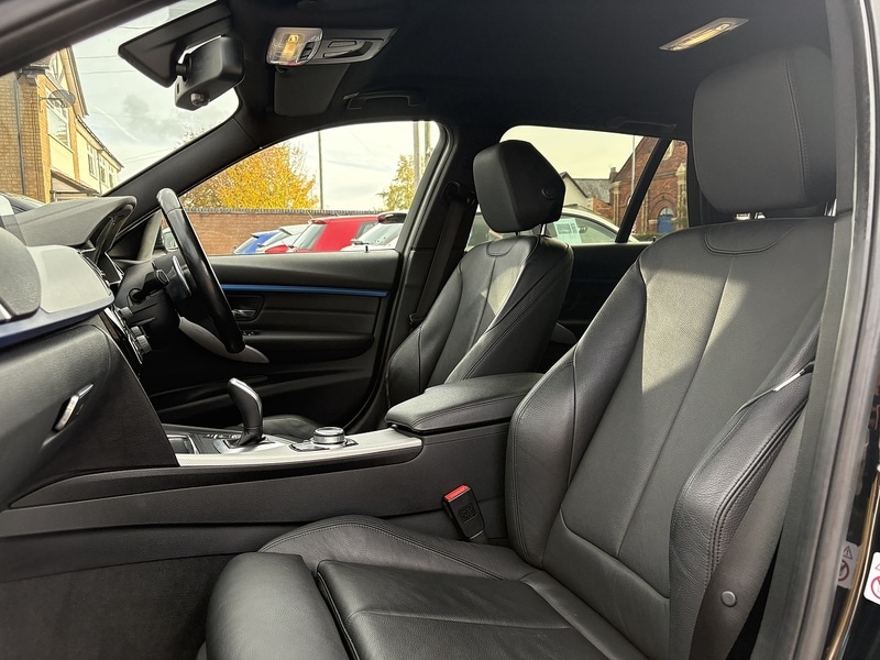 Used BMW 3 Series 2019 for sale - 77384701: Photo 26