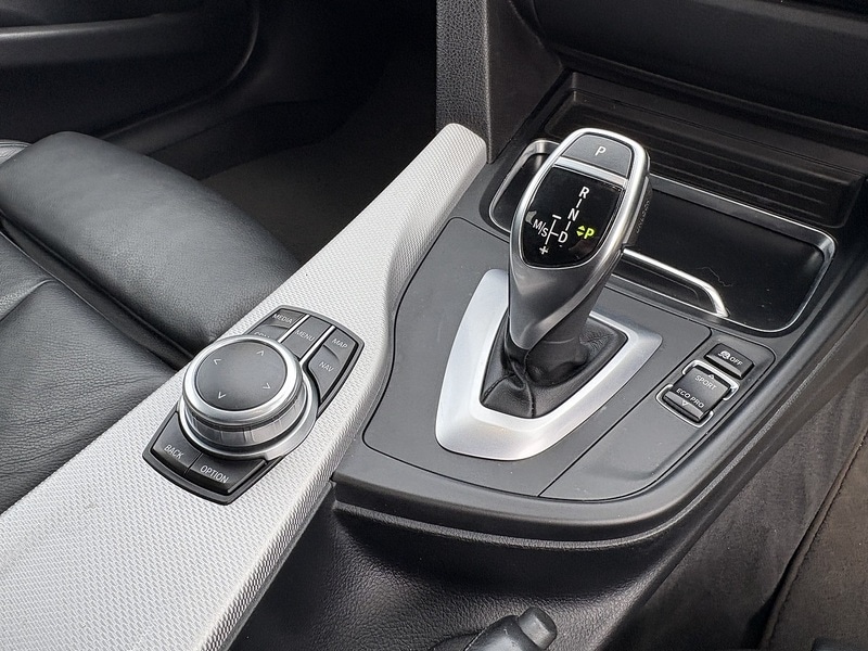 Used BMW 3 Series 2019 for sale - 77384701: Photo 37